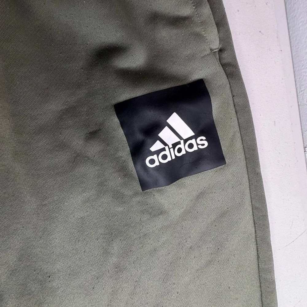 Adidas Men's Green Track Pants Joggers Sweatpants Size Medium Athletic